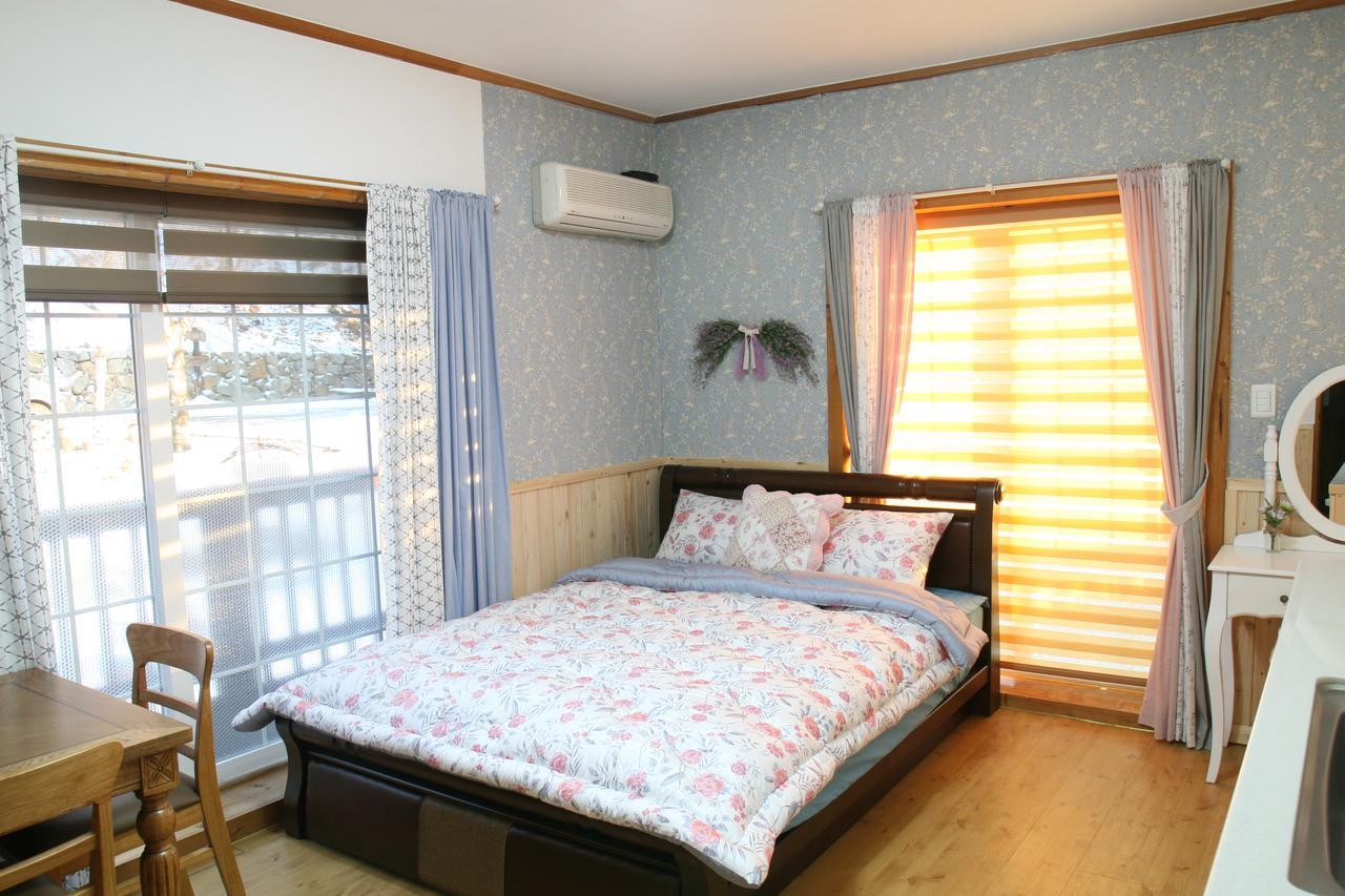 Secret Pension Pyeongchang Exterior foto